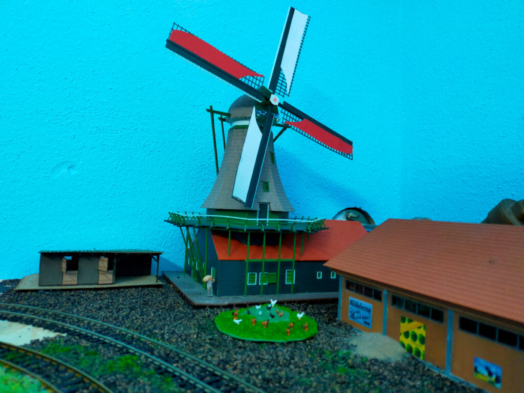 Druckknopf Gegacker und Windmühle